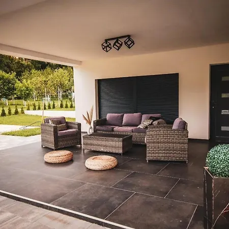 Villa Eden